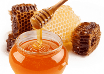 Una luna de miel y jalea real para mejorar tu salud.